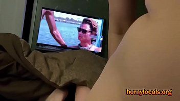 play Busty किशोरी बेकार है और सवारी की तरह एक विशेषज्ञ