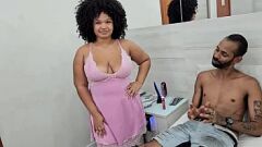 Jouer Brésilien Latina BBW Barbie Marrley's Rough Porn Début: Boullage de profondeur et de chatte remplis de cum