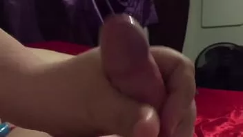 Abspielen Ultimativer schlampiger POV-Handjob von molliger Amateur-Ehefrau mit haariger Muschi und festem Griff