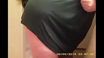 Afspelen Meer verborgen cam mijn mollige vrouw in de badkamer