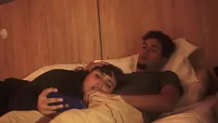 تشغيل Step-Bro يصبح وحيدًا ويستفيد - يضم Alisongonzalez26