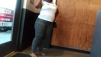 Play Chubby booty ebony babe at chipotle