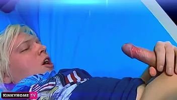 Redare Justin se umblă în propria sa gură. auto ejaculare. blond drăguț twink dolofan gay.