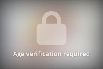 Pornostar Riku Nekota